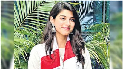 ഞെട്ടിയോ മോനെ, 20 കാരിയുടെ ശമ്പളം കേട്ടാൽ ശരിക്കും ഞെട്ടും, മാസം 10 ലക്ഷം! രാജ്യത്തെ റെക്കോഡ് ശമ്പളം ബാങ്ക് വക