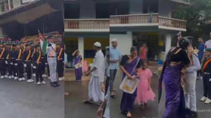 മഴയത്ത് ഷീന കാത്തിരുന്നു, നബിദിന റാലിയെത്താൻ; കുട്ടികൾക്ക് നോട്ടുമാലയിട്ട് ഉമ്മയും സമ്മാനിച്ച് മടങ്ങി- വീഡിയോ