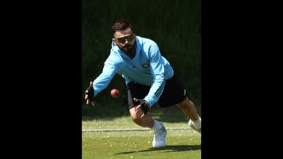 തിരുവനന്തപുരത്ത് ഇന്ത്യന് ക്രിക്കറ്റ് ടീം എത്തിയത് വിരാട് കോലി ഇല്ലാതെ! കാരണമിത്, ആരാധകര് നിരാശരാവേണ്ട