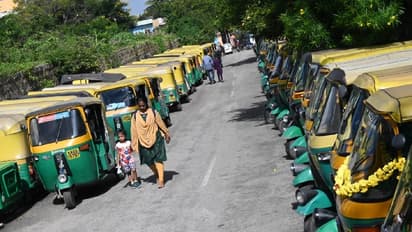 ಪ್ರತಿಭಟನೆಗೆ ಸೀಮಿತವಾದ ಕರ್ನಾಟಕ ಬಂದ್; ಕನ್ನಡಪರ ಸಂಘಟನೆಗಳಿಗೆ ಸಿಗದ ಸ್ಪಂದನೆ