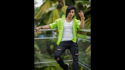 ತುಂಡುಗೆಯಲ್ಲಿದ್ದ ಸಂಯುಕ್ತಾ ಹೆಗ್ಡೆ ಜೊತೆ ಸ್ಟೆಪ್ ಹಾಕಿದ ಕಿಶನ್ ಅಂತಿಂತವನಲ್ಲ!