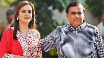 കഴിഞ്ഞ വര്‍ഷം മാത്രം പാവങ്ങൾക്കായി ചെലവഴിച്ചത് 407 കോടി രൂപ; മുകേഷ് അംബാനിയും നിതയും ടൈംസ് മാഗസിൻ പട്ടികയിൽ 