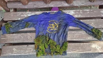 20 വർഷങ്ങൾക്ക് മുമ്പ് കാണാതായ യൂണിഫോം സ്കൂൾ കെട്ടിടത്തിന്റെ മുകളിൽ!