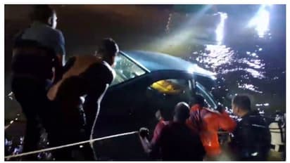 ഗൂഗിൾ മാപ്പ് നോക്കി യാത്ര; കൊച്ചിയിൽ കാർ പുഴയിൽ വീണ് ഡോക്ടർമാർക്ക് ദാരുണാന്ത്യം