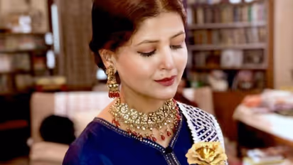 चौंकिए मत, रियल लाइफ में IPS ऑफिसर है यह एक्ट्रेस