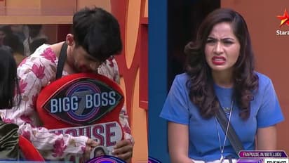 Bigg Boss Telugu 7: నామినేషన్స్ షురూ... కత్తులు గుండెల్లో దించుకున్న కంటెస్టెంట్స్!