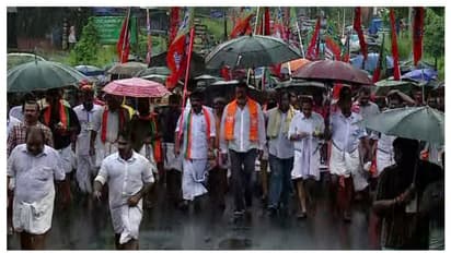 പദയാത്ര പൂച്ചിന്നിപ്പാടം പിന്നിട്ടു; കനത്ത മഴയിലും പദയാത്ര തു‍ട‍ര്‍ന്ന് സുരേഷ് ഗോപി