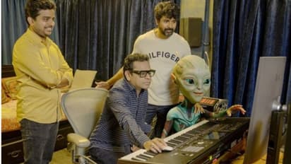 Ayalaan Teaser: ஒருவழியா அயலானுக்கு விடிவு காலம் பொறந்துடுச்சு..! சிவகார்த்திகேயன் வெளியிட்ட சூப்பர் தகவல்..!