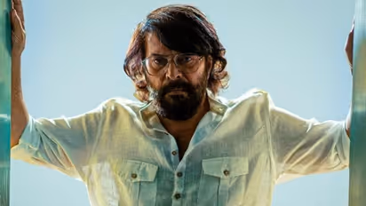 വിദേശത്ത് 2 മില്യണ് ക്ലബ്ബ് ഇല്ലെന്ന പരിഹാസം; ഒരു വര്ഷത്തിനുള്ളില് മറുപടിയുമായി നാല് മമ്മൂട്ടി ചിത്രങ്ങള്