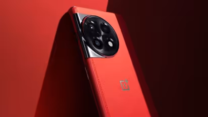 ஒன்பிளஸ் 11R மொபைலுக்கு  பெஸ்டு டீல்! ப்ரீமியம் ஸ்மார்ட்போன் இவ்ளோ கம்மியா கிடைக்காது!