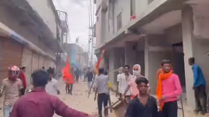 Communal tension erupts in Nepal's Banke district over 'sar tan se juda' slogans; curfew imposed (WATCH)