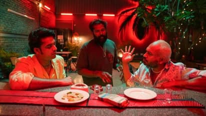 ബഡ്ജറ്റ് 40 കോടി, വീണ്ടും കസറാൻ ടൊവിനോ; 'നടികര് തിലകം' പുത്തൻ അപ്ഡേറ്റ്