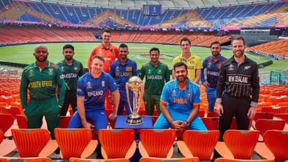 World Cup 2023: உலகக் கோப்பை டிராபியுடன் புகைப்படம் எடுத்துக் கொண்ட கேப்டன்கள்!