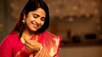 Gold Rate Today: സ്വർണം വാങ്ങാൻ പ്ലാനുണ്ടോ? കേരളത്തിലെ ഇന്നത്തെ വില അറിയാം