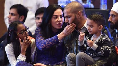 ഭാര്യയില് നിന്നുള്ള മാനസിക പീഡനം കോടതി അംഗീകരിച്ചു, ശിഖര് ധവാന് വിവാഹ മോചിതനായി