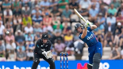 ವಿಶ್ವಕಪ್ ಉದ್ಘಾಟನಾ ಪಂದ್ಯದಲ್ಲಿ ಕಿವೀಸ್ಗೆ ಸ್ಪರ್ಧಾತ್ಮಕ ಗುರಿ ನೀಡಿದ ಹಾಲಿ ಚಾಂಪಿಯನ್ ಇಂಗ್ಲೆಂಡ್