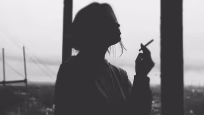 Nicotine Replacement Therapy helps; doctors tell YOU how