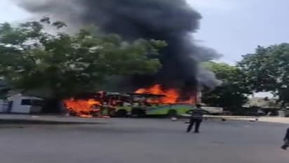 కోరుట్ల ఆర్టీసీ డిపోలో అగ్ని ప్రమాదం.. రాజధాని బస్సు దగ్దం..