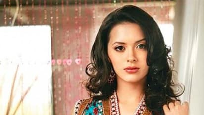 ಕೊಹ್ಲಿ, ಧೋನಿ, ತೆಂಡುಲ್ಕರ್ ಟೀಮ್‌ಮೇಟ್‌ನ್ನು ಡೇಟ್ ಮಾಡಿದ್ದ ಖ್ಯಾತ ನಟಿ, ಬ್ರೇಕಪ್‌ ನಂತರ ಬಾಲಿವುಡ್ ತೊರೆದ್ರು!