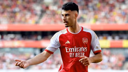 Premier League 2023: Martinelli's late goal seals Arsenal's thrilling win over Manchester City