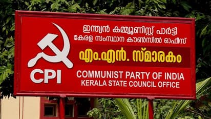 മത്സരിക്കുന്നത് സ്റ്റാര് മണ്ഡലങ്ങളിൽ, വിജയസാധ്യതയുള്ള സ്ഥാനാര്ത്ഥികളെ തേടി സിപിഐയുടെ നെട്ടോട്ടം