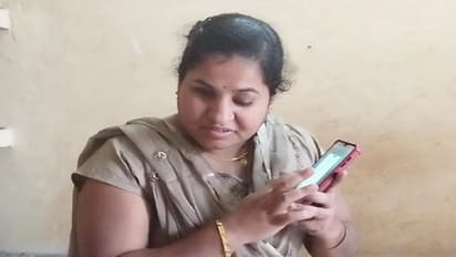 ಬಳ್ಳಾರಿ: ಅಂಧ ಯುವತಿಗೆ ಮೋಸ ಮಾಡಿದ ದುರುಳರು, ನಾಟಿ ಔಷಧಿ ಹೆಸರಲ್ಲಿ ವಂಚನೆ..!