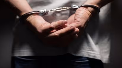 ಬೆಂಗಳೂರು: ಮನೆಗೆ ನುಗ್ಗಿ ಸುಲಿಗೆ ಮಾಡಿದ್ದ ರೌಡಿಗಳ ಬಂಧನ