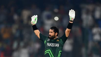 സെഞ്ചുറിമേളം, ലങ്കാവധവുമായി പാകിസ്ഥാന്, 344 റണ്സ് പിന്തുടര്ന്ന് ജയം; മുഹമ്മദ് റിസ്വാന് ഹീറോ!