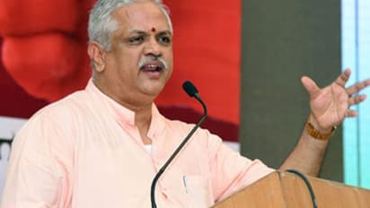 ಉಡುಪಿ: ಚಪ್ಪಲಿ ಸಂಗ್ರಹ ಅಭಿಯಾನಕ್ಕೆ ಭೇಷ್ ಎಂದ ಬಿ.ಎಲ್. ಸಂತೋಷ್..!