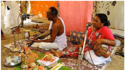 കാവുകളിൽ താളത്തിൽ പാടിയ പുള്ളുവൻ പാട്ടുകൾ ;  ദോഷങ്ങൾക്ക് പരിഹാരം