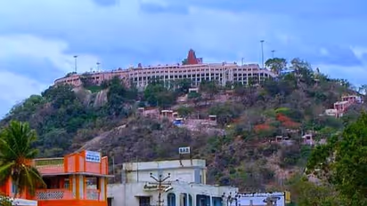 Breaking: பழனி முருகன் கோவிலில் இந்து அல்லாத பிற மதத்தினருக்கு அனுமதி கிடையாது - நீதிமன்றம் பரபரப்பு உத்தரவு