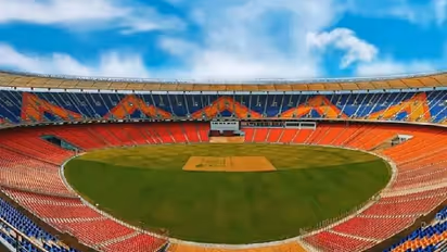 ഫോട്ടോസ്റ്റാറ്റ് കട പ്രസ് ആക്കി, കളര്‍ പ്രിന്‍റര്‍ ഉപയോഗിച്ച് ലോകകപ്പ് ടിക്കറ്റ് നിര്‍മ്മാണം; സംഘം പിടിയില്‍