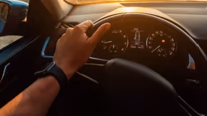 പുതുവർഷ രാവിൽ മദ്യപിച്ച് വാഹനമോടിച്ചതിന് പിടിയിലായത് 3000 പേർ, ഡ്രൈവിംഗ് ലൈസൻസ് നഷ്ടമാകും, സംഭവം ഹൈദരാബാദിൽ