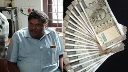 മലപ്പുറത്ത് പ്രവാസിയുടെ കെട്ടിടത്തിന് പിഴ, അടയ്ക്കാനെത്തിയപ്പോൾ പക്ഷെ പിഴ മാത്രം പോര; ഹെഡ് ക്ലാർക്ക് പിടിയിൽ! 