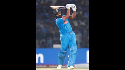 സാക്ഷാന് സച്ചിന് പോലും രോഹിത്തിന് വഴിമാറി! സെഞ്ചുറിക്ക് പിന്നാലെ നേട്ടങ്ങളുടെ മാല തീര്ത്ത് ഹിറ്റ്മാന്