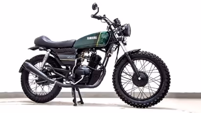 Yamaha RX100 : புதிய தோற்றத்துடன் கலக்க வரும் யமஹா ஆர் எக்ஸ் 100 பைக்.. விலை எவ்வளவு தெரியுமா..