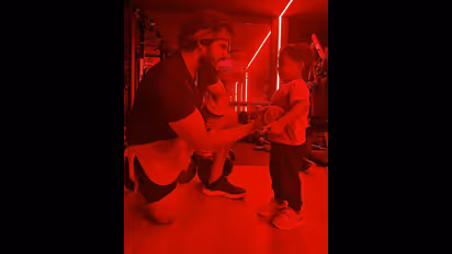 ಮಗನ ಜೊತೆ ಜಿಮ್​ನಲ್ಲಿ ನಿಖಿಲ್ ವರ್ಕೌಟ್‌: ಮರಿಗೌಡ್ರಿಗೆ ಪ್ರೋಟೀನ್ ಶೇಕ್ ಕುಡಿಸ್ತೀರಾ ಎಂದ ಫ್ಯಾನ್ಸ್‌!