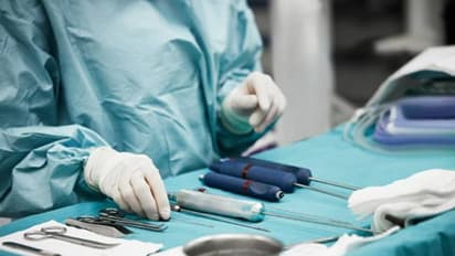 ഡിസ്കൗണ്ട് നിരക്കിൽ കോസ്മെറ്റിക് സർജറി, 28 -കാരിക്ക് ജീവൻ നഷ്ടപ്പെട്ടു; നീതി തേടി കുടുംബം