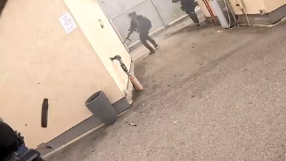 60 हमास आतंकियों का खात्मा, 250 बंधकों को छुड़ाया ,देखिए इजरायली सेना के ऑपरेशन का लाइव Video