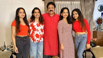 'ഇത്രയും കാലം മക്കളോടൊപ്പം ആരോഗ്യത്തോടെയും സന്തോഷത്തോടെയും..'; കൃഷ്ണ കുമാർ പറയുന്നു