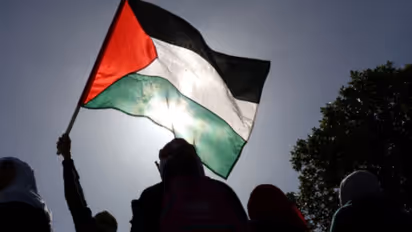 'Jerusalem' emoji glitch in iPhone sparks row: Apple vows to fix 'bug' suggesting Palestinian flag