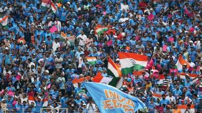 IND vs PAK ಪಂದ್ಯದ ನಡುವೆ ಕಾಣಿಸಿಕೊಂಡ ಸ್ಟಾಂಡ್ ವಿಥ್ ಇಸ್ರೇಲ್ ಪ್ಲಕಾರ್ಡ್, ಪ್ರತಿಕ್ರಿಯಿಸಿದ ಸರ್ಕಾರ!