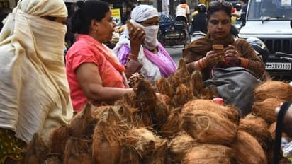 Navratri 2023- नवरात्री में सज गए बज़ार 