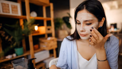 குளிர்காலத்தில் சருமத்தை ஈரப்பதத்துடன் வைத்திருக்க சூப்பரான டிப்ஸ் இதோ..!!