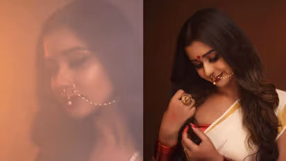 'ದೇವತೆ ರೀತಿಯಲ್ಲೇ ಕಾಣ್ತಿದ್ದೀರಿ..' ರಾಮಚಾರಿಯ ಚಾರು ನವರಾತ್ರಿ ಫೋಟೋಸ್‌ ವೈರಲ್‌!