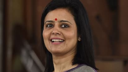 Mahua Moitra Profile:  बैंकर से राजनीतिज्ञ कैसे बनी महुआ मोइत्रा? पर्सनल और प्रोफेशनल रोचक बातें