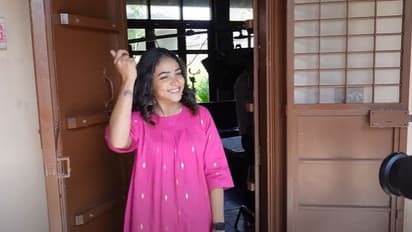 ಅಬ್ಬಬ್ಬಾ!ಎರಡು ವಿಡಿಯೋ ಮಾಡಲು ಊರಾಚೆ 11 ಬಟ್ಟೆ ಬದಲಾಯಿಸಿದ ಅನುಪಮಾ ಗೌಡ