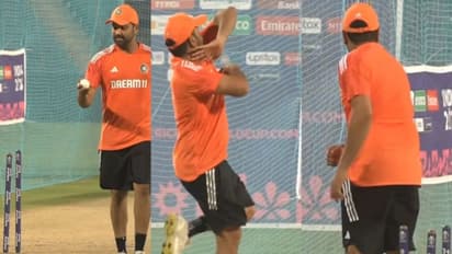 IND vs BAN: பவுலிங் பயிற்சி செய்த ரோகித் சர்மா – ஆலோசனை கொடுத்த ரவிச்சந்திரன் அஸ்வின்!