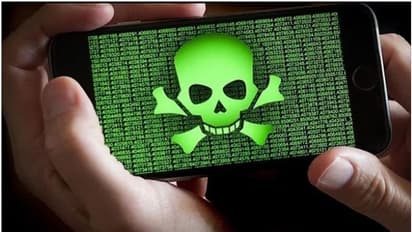 'സൂക്ഷിച്ചില്ലെങ്കില്‍ എല്ലാം ചോര്‍ത്തും'; കരുതിയിരിക്കണം 'സ്‌പൈനോട്ടി'നെ, ശ്രദ്ധിക്കേണ്ട കാര്യങ്ങള്‍