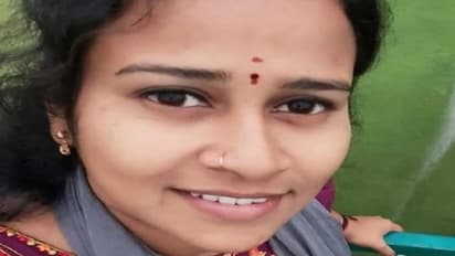 ಉತ್ತರ ಕನ್ನಡ: ಮದುವೆಯಾಗಿ ಮಕ್ಕಳಿದ್ರೂ ಬಿಡದ ಆ ಒಂದು ಚಟ, ಹೆಂಡತಿಯ ಕತ್ತು ಸೀಳಿ ಕೊಲೆ‌ ಮಾಡಿದ ಗಂಡ